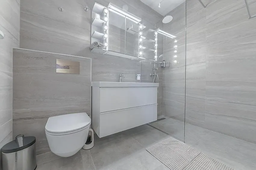 איה נאפה Peach Seaview 3 Bedroom Apartment